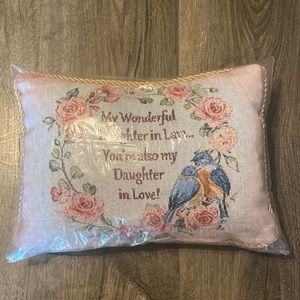 Daughter in law tap pillow
